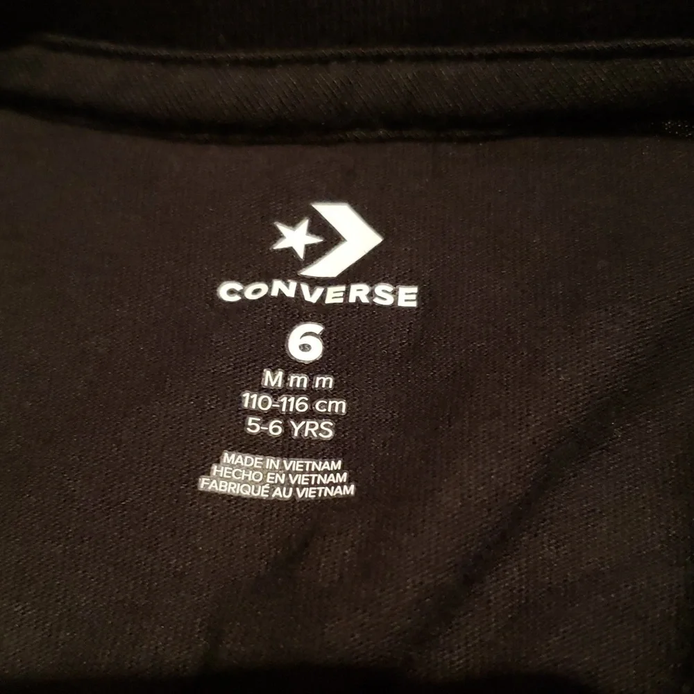 Converse RARE! NEW 1908 Worldwide T-Shirt Tee Boys size 6 (M) BLACK NWT